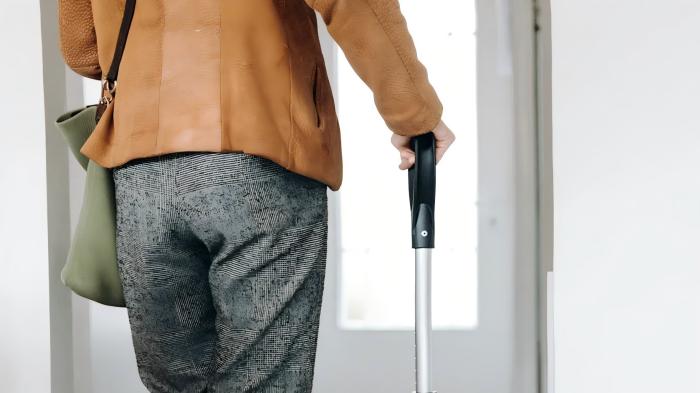 Какво трябва да знаете, преди да изберете производител на алуминиеви бастуни